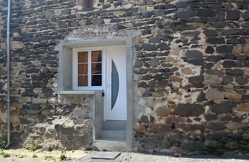Boudes Maison | Holiday Home 'La Fermette 2' with Private Garden