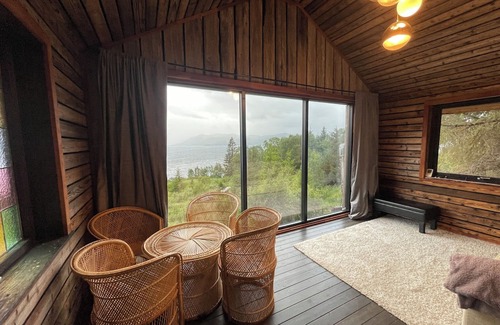 Fiskabygd Cabine | Stunning fiord panorama view off-grid forest cabin