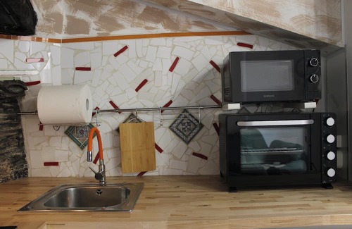Monistrol de Montserrat Maison | 3-Story Gaudi Building with Montserrat Stone