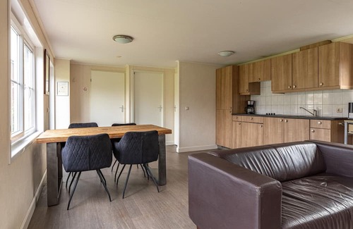 Wagenborgen Maison | Stunning home in Wagenborgen with WiFi