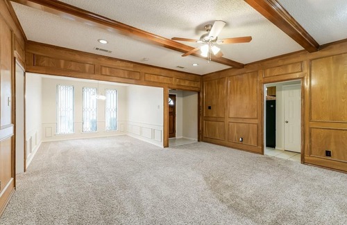 DeSoto Maison | 3-bedroom house in fantastic DeSoto with AC, WiFi