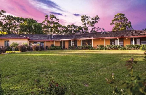 Lovedale Maison | Burncroft Guesthouse