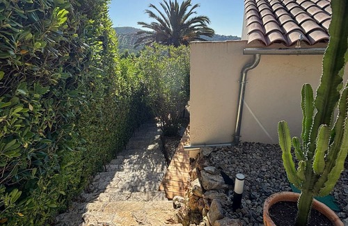 Les Issambres Maison | Superb pool villa with sea view in Les Issambres (83) for vacations with family or friends!