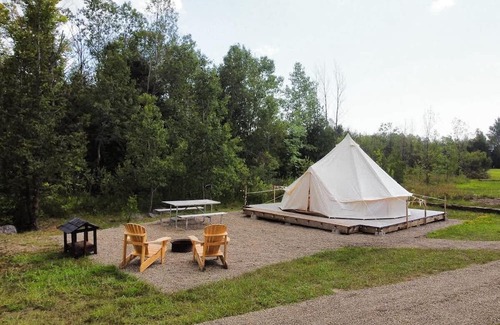Miller Lake Maison | "Fox's Den" Glamping Tent