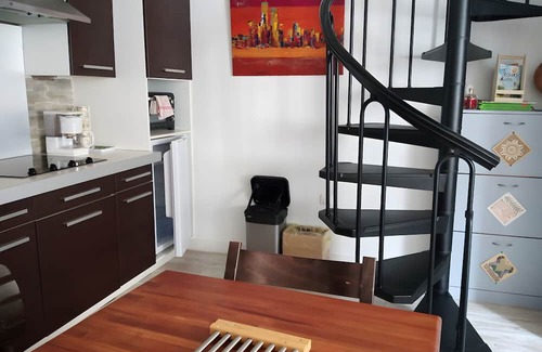 Saint-Savinien Appartement | Apartment 'Cosy' with Wi-Fi and Air Conditioning