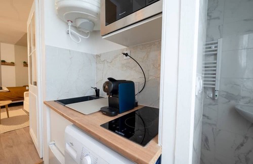 Romilly-sur-Seine Appartement | Magnificent renovated Studio downtown 3pers wifi