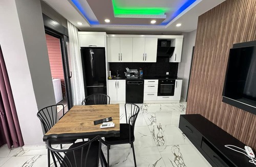 Konyaalti Appartement | Apartment with Breathtaking Sea, Mountain & Pool Views – Geyikbayırı/Antalya