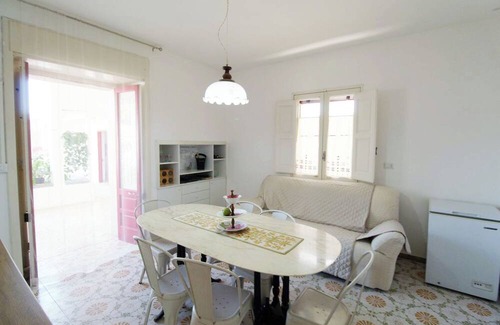 Capilungo Villa | Villetta Girasole, by apulia home