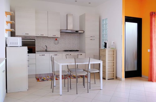 Locri Appartement | A place away from the city chaos, in a serene and relaxing environment.