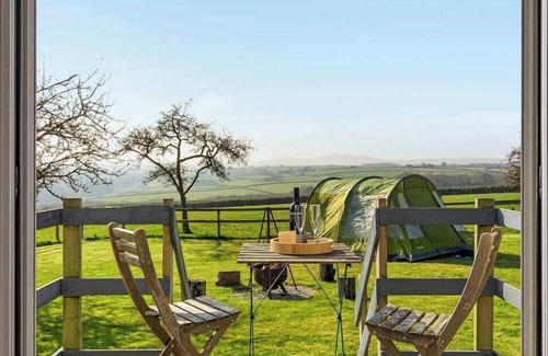 East Portlemouth Appartement | Orchard Hut - Camping Available with onsite Beauty Spa