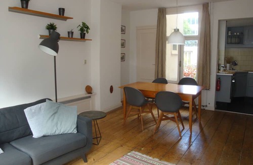 Grachtengordel-Zuid Appartement | Two bedroom apartment in the museum districht