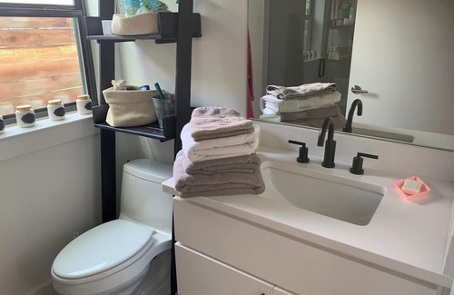 Blackshear-Prospect Hill Maison | Charming 2-bedroom house with AC, WiFi in fabulous East Austin