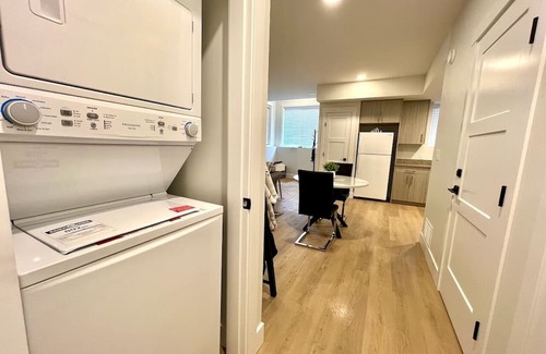 Prince George Maison | Inclusively Home - Mears Court Suite
