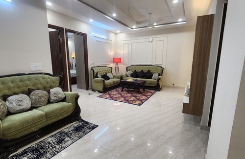 Zirakpur Appartement | 2-bedroom apartment in lovely Nabha with AC, WiFi. Enjoy your stay