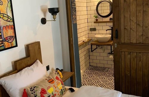 Ayvacik Maison | Charming 1-bedroom building with WiFi and AC in amazing Ayvacık