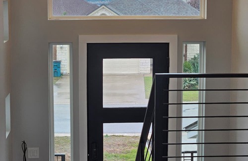 Waterford On Lake Travis Maison | Pet-friendly, upper-level 3-bedroom home with AC, WiFi