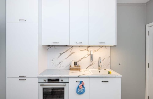 Plovdiv Appartement | ElenartLux- 2-bedroom apartment in Plovdiv-AC, WiFi, free parking, pet-friendly