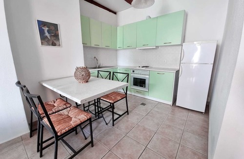 Kouvalata Appartement | Kefalonia Family Getaway - Summer Garden Retreat