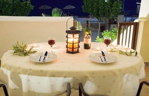 Plepi Appartement | One-Bedroom Apartment with Sea Views and Olive Grove Serenity for Up to 4 Guests