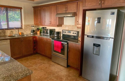 Managua Appartement | Beachfront Luxury Suite for up to 6 people!