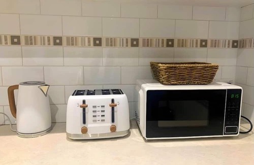 Fawkner Maison | Affordable 1BR in Fawkner 12 min Airport