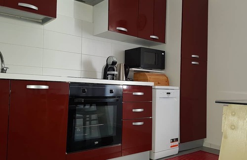 Altavalle Appartement | Pet friendly vacation apartment with private garden