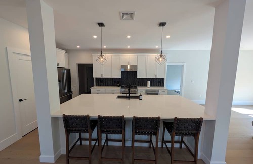 Windham Maison | 3-Bedroom Modern Farmhouse Townhome in Charming Windham with WiFi, AC. Book Now