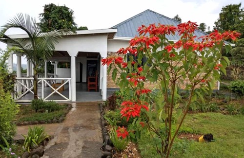 Ruhondo Appartement | VIP ROOM located in Lake views and volcanos view