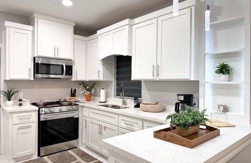 Alamo Appartement | Modern Studio Apt - 3Bd 2Bath