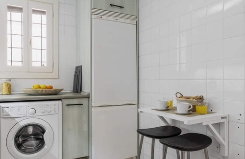Puerto Banus Appartement | Apartment in Playas del Duque for 4 people | Casa Cadiz 208