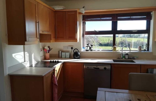 Ventry Maison | Comfortable, peaceful house with garden near Ventry beach, 5 miles to Dingle
