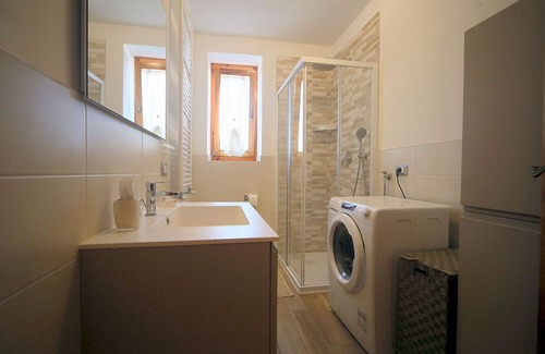 Fino del Monte Appartement | Apartment ORCHIDEA