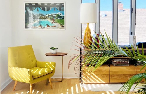 Avon Maison | Modern 4-bdrm family beach house with WiFi, Central AC in the heart of Bay Head