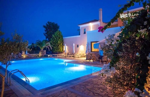 Longos Appartement | Charming 1-bedroom apartment in delightful Loggos with AC, WiFi
