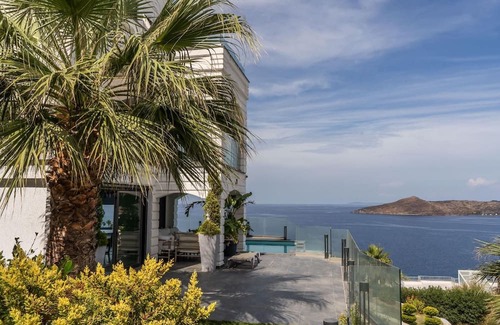 Yalikavak Villa | SEA VIEW PRIVATE LUXURY VILLA IN THE HEART OF THE SUPER YACHT MARINA