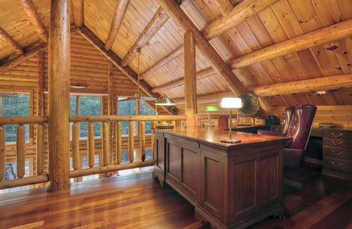 Blandford Maison | Tranquil Retreat 6-BRs Total in the Berkshires