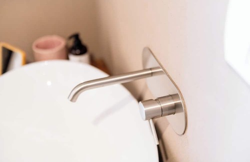 Bernalda Lit Et Petit-Déjeuner | Designer B&B, near the sea and Matera, with outdoor pool, garden and spa