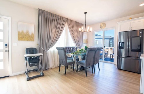 Paine Field-Lake Stickney Maison | Utopia Luxury Stay - Lynwood