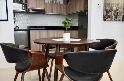 Guadalupe Copropriété | Jovi's Condo one pavilion place offers accommodations in Cebu City.