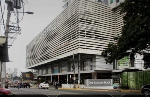 Guadalupe Copropriété | Jovi's Condo one pavilion place offers accommodations in Cebu City.
