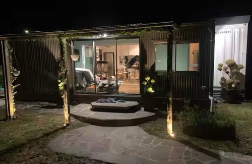 Blackwood Maison | The Container House and Sauna 1 hour west of Melbourne in Blackwood, Victoria