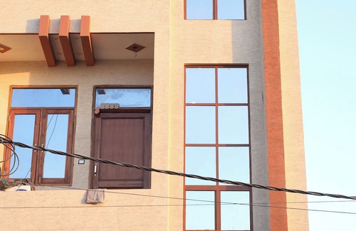 Meerut Maison | Homestay For Guest in Meerut 2-bedroom house in fabulous Meerut WiFi AC