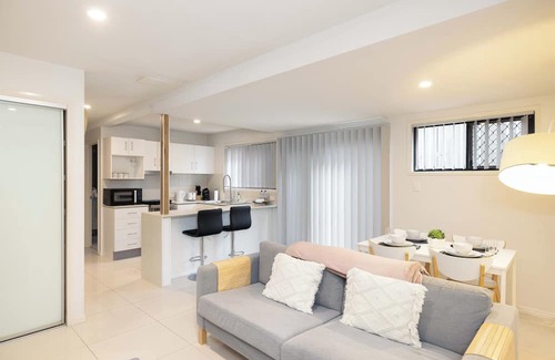 Sunnybank Appartement | Smart Suites Self Check-in Apartments - 144 Dixon