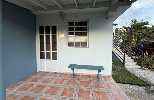 Culebra Pueblo Appartement | Cozy 1-Bedroom Apartment in Culebra – Sleeps 4, Steps from Adventure!