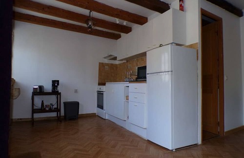 Le Vigan Maison | Gîte rural à Gourdon avec Wi-Fi gratuit et parking