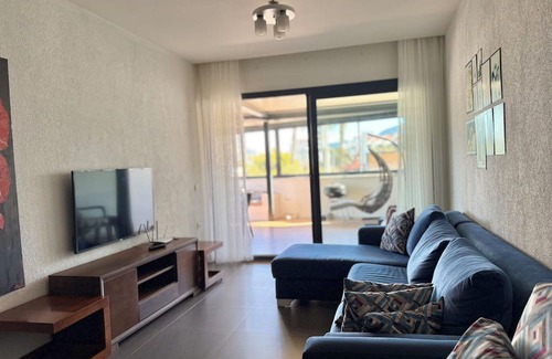 Marmaris City Center Appartement | Spacious 3-bedroom apartment with WiFi and AC in charming Marmaris