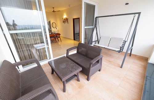 Udupi Appartement | 12-bedroom apartment in superb Manipal with AC, WiFi. Live large