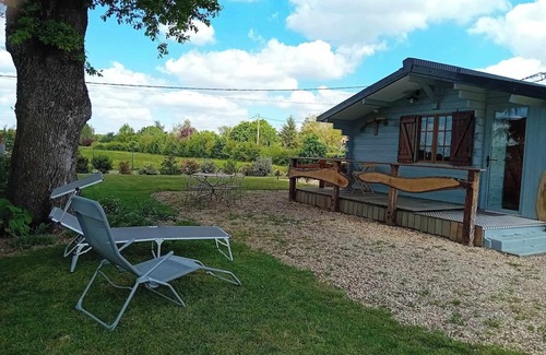 Nieuil l'Espoir Chalet De Ski | chalet a la campagne a 15 mn de Poitiers et de nombreux parcs de loisirs