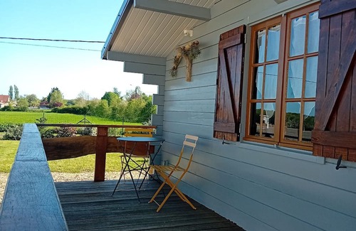 Nieuil l'Espoir Chalet De Ski | chalet a la campagne a 15 mn de Poitiers et de nombreux parcs de loisirs