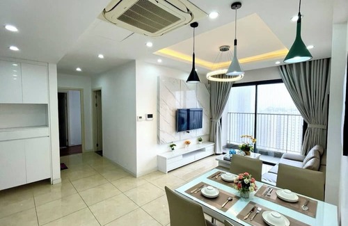 Hanoi Appartement | Căn hộ 2 phòng ngủ, 2 phòng có tầm nhìn thoáng - Vinhomes D'Capitale